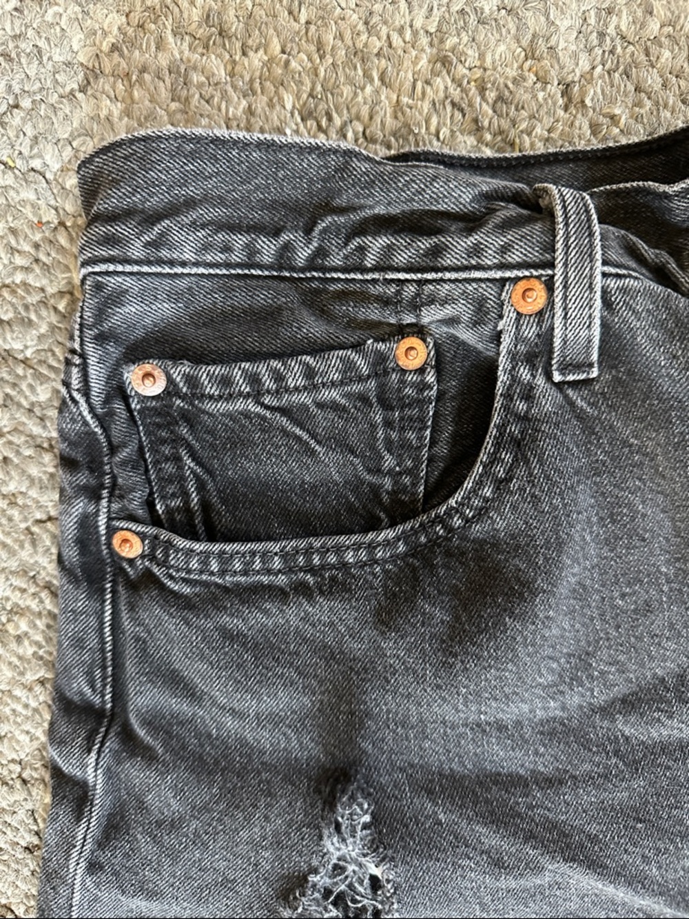 Levi’s Black Denim Cutoff Shorts - Picture 2 of 8
